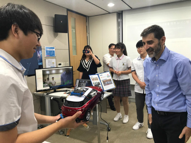 INTEL INNOVATION LAB 이미지